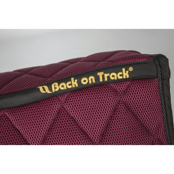 Tapis de selle BACK ON TRACK® "Airflow" – Image 13